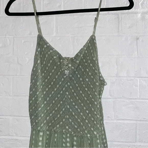 Women’s Size Large Romper - Green - With Pockets - White Floral Pattern Boho - Picture 11 of 13